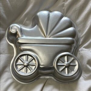 Vintage | Wilton | 2005 |Baby Carriage | Baby Shower | Cake Pan Mold | 2105-3319